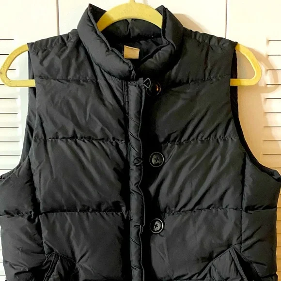 EUC J. Crew Puffer Vest, Black, Down filled,Fully Lined, Minimalist,Sz L,Unisex - Picture 5 of 15
